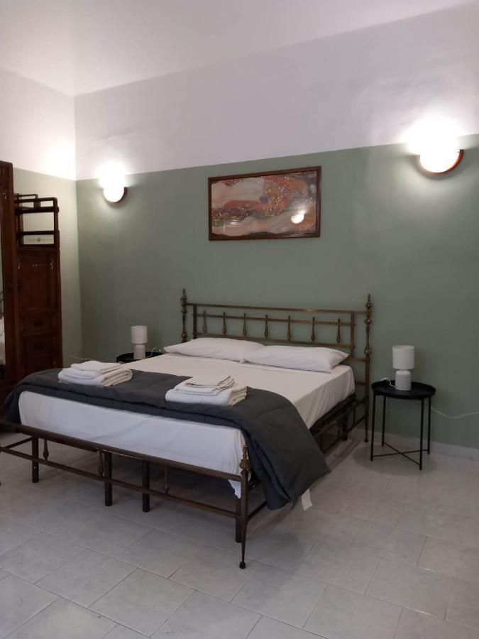 Santa Chiara Home Spaccanapoli Luaran gambar